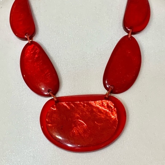 NWT Style & Co red resin statement retro necklace🎉❤️ - Picture 3 of 10